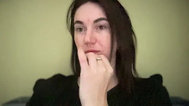 Snapshot of EvilDemon94 chatting on 02.15.25 EvilDemon94 online show from 02.15.25