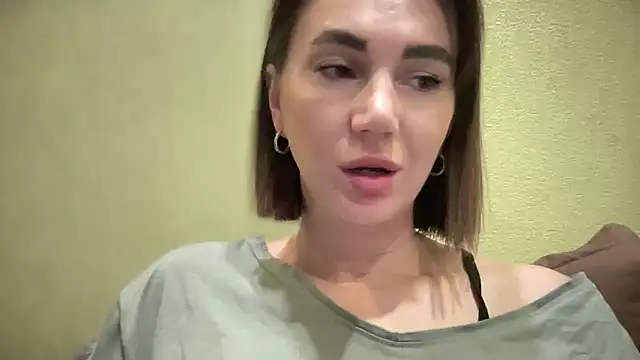 Snapshot of EvilDemon94 chatting on 10.27.25 EvilDemon94 online show from 10.27.25