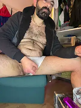 Snapshot of lextalon chatting on 12.18.24 lextalon online show from 12.18.24