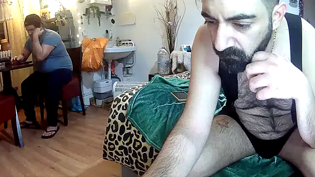 Snapshot of lextalon chatting on 01.01.25 lextalon online show from 01.01.25