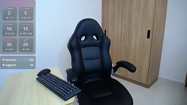 karoll marquez online show from 12.05.25