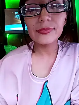 chicafresaxx online show from 12.30.24