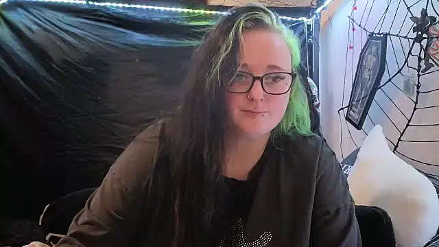 Bunny Cummings online show from 02.24.26