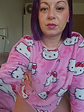 Chaudesquirt online show from 03.03.26