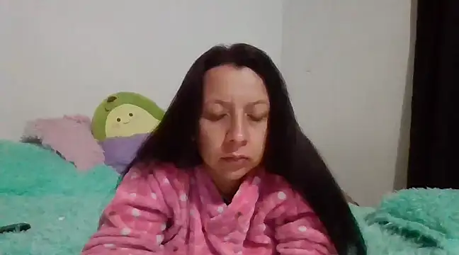 Snapshot of milfevha chatting on 01.31.25 milfevha online show from 01.31.25
