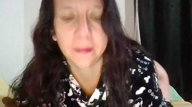 Snapshot of milfevha chatting on 03.05.25 milfevha online show from 03.05.25