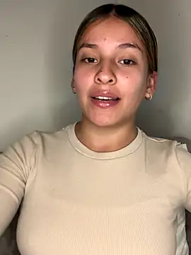 Cora sarah online show from 09.11.25