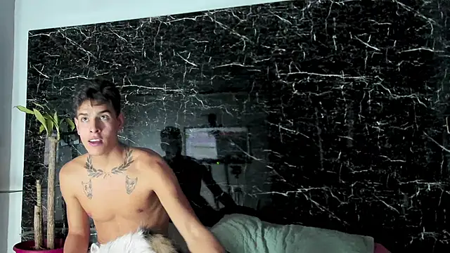 Couplehot  1 online show from 12.07.24