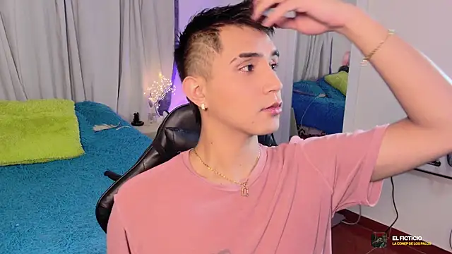 Chris Maddox online show from 12.01.25