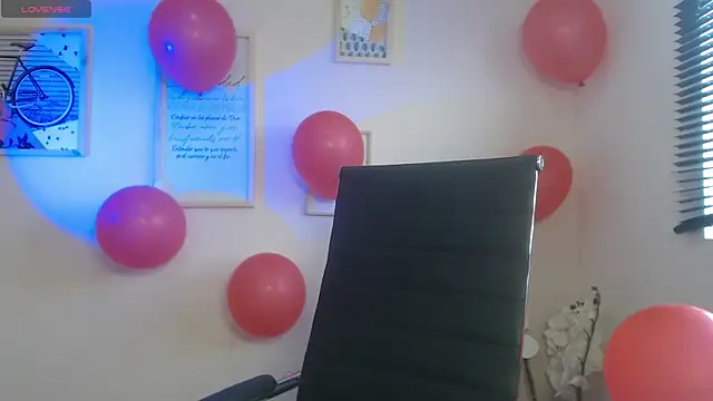 lucy diiaz online show from 02.15.25