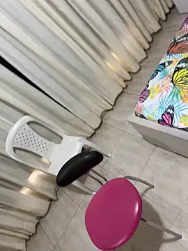 Snapshot of eva_sexx69 chatting on 09.14.25 eva sexx69 online show from 09.14.25