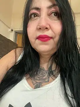 Snapshot of eva_sexx69 chatting on 09.15.25 eva sexx69 online show from 09.15.25