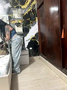 Snapshot of eva_sexx69 chatting on 09.26.25 eva sexx69 online show from 09.26.25