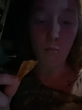 Snapshot of gingerbabe18 chatting on 02.17.25 gingerbabe18 online show from 02.17.25