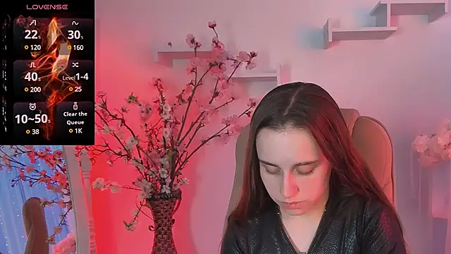 Dolly  Queen  online show from 12.03.24