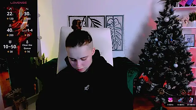 Dolly  Queen  online show from 01.13.25