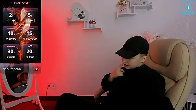 Dolly  Queen  online show from 02.07.25