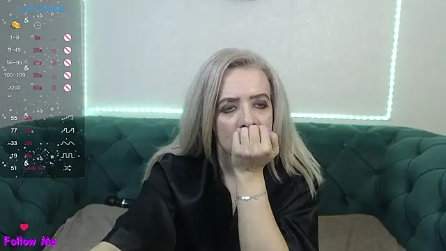IvanaCharm online show from 01.10.25