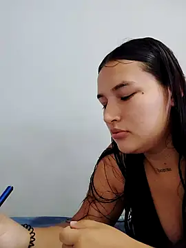 Celeste camila18 online show from 09.11.25