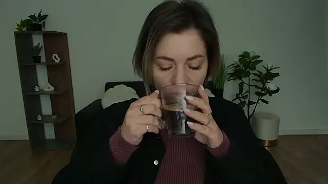 MariaSttone online show from 12.03.24