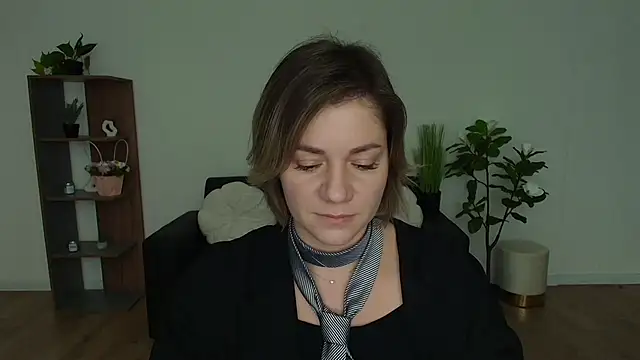 MariaSttone online show from 12.10.24