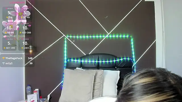 AntonellaRosee  online show from 02.01.25