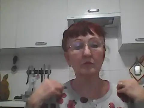 Snapshot of TanyaSweet634 chatting on 12.25.24 TanyaSweet634 online show from 12.25.24