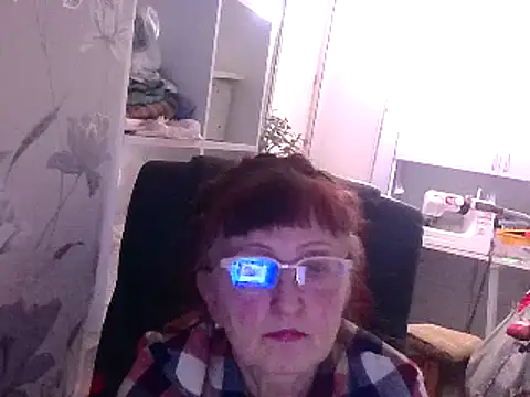 Snapshot of TanyaSweet634 chatting on 02.19.25 TanyaSweet634 online show from 02.19.25