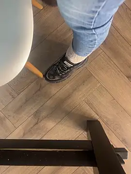 FeetVibe online show from 10.15.25