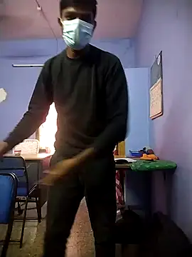 Snapshot of Tamilandteluguboy14 chatting on 12.13.24 Tamilandteluguboy14 online show from 12.13.24