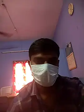 Snapshot of Tamilandteluguboy14 chatting on 12.17.24 Tamilandteluguboy14 online show from 12.17.24