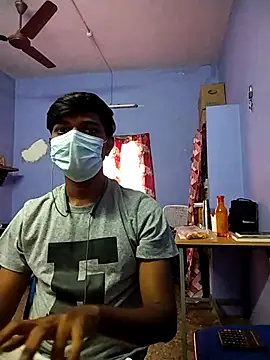 Snapshot of Tamilandteluguboy14 chatting on 10.21.25 Tamilandteluguboy14 online show from 10.21.25