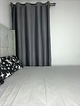 prettiepearl online show from 11.15.25