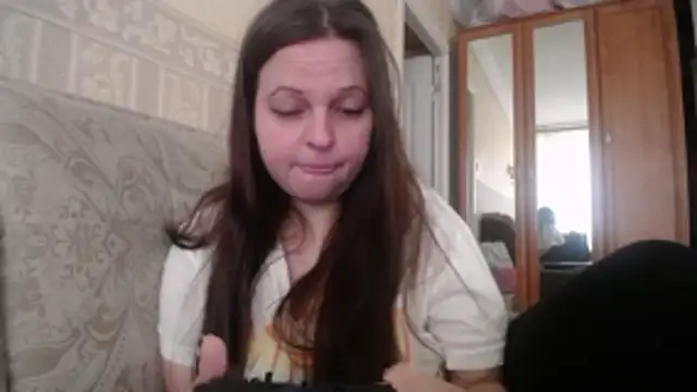 Snapshot of CatMelissa chatting on 04.30.26 CatMelissa online show from 04.30.26