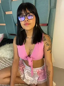 honeyy mia online show from 02.09.25