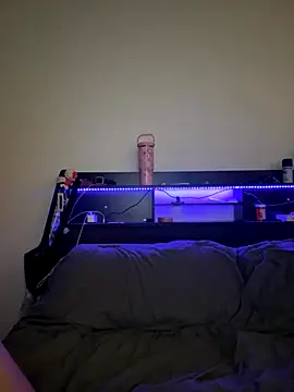 ladylavish online show from 12.04.25