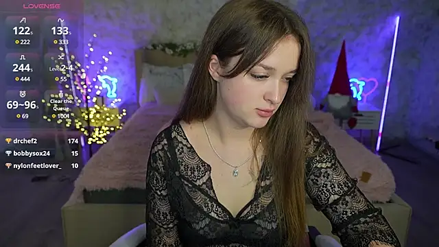 Snapshot of DonnaLustt chatting on 01.09.25 DonnaLustt online show from 01.09.25