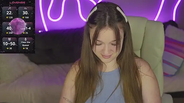 DonnaLustt online show from 11.25.25