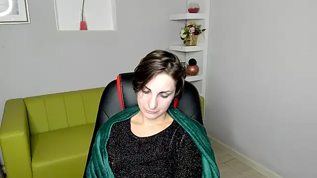 AuroraScript online show from 12.12.24