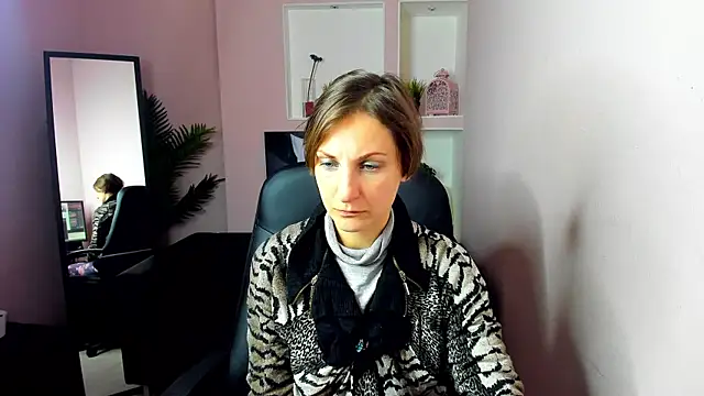 AuroraScript online show from 12.18.24