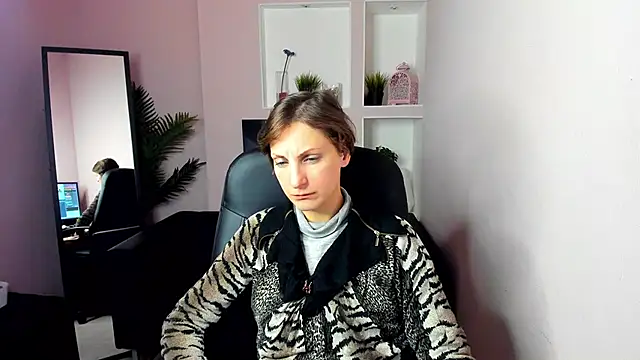 AuroraScript online show from 12.19.24