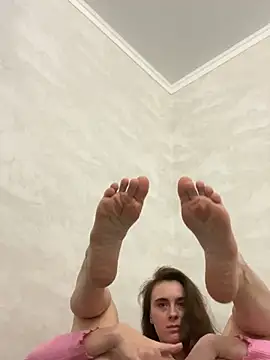 Miilania online show from 12.12.24