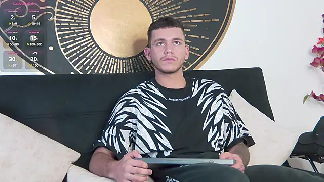 Tiger Savage online show from 12.15.24