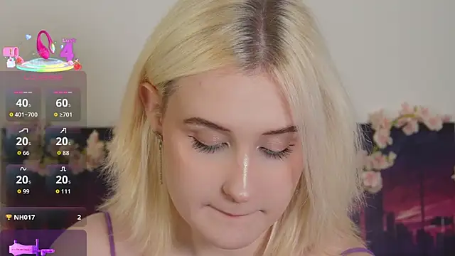 Snapshot of tiffannyjons chatting on 11.09.25 tiffannyjons online show from 11.09.25