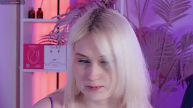 tiffannyjons online show from 02.19.26