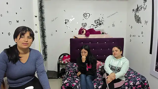 Luna Star Sl online show from 01.18.25