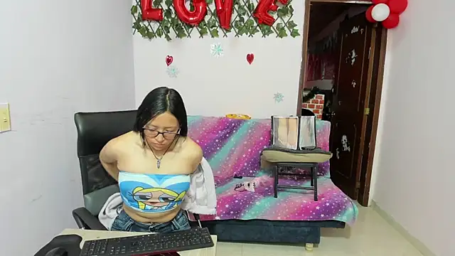 Luna Star Sl online show from 03.12.25