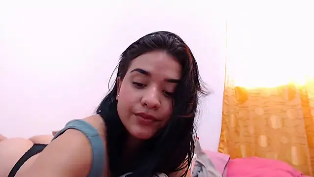 SaraBlosson online show from 01.17.25
