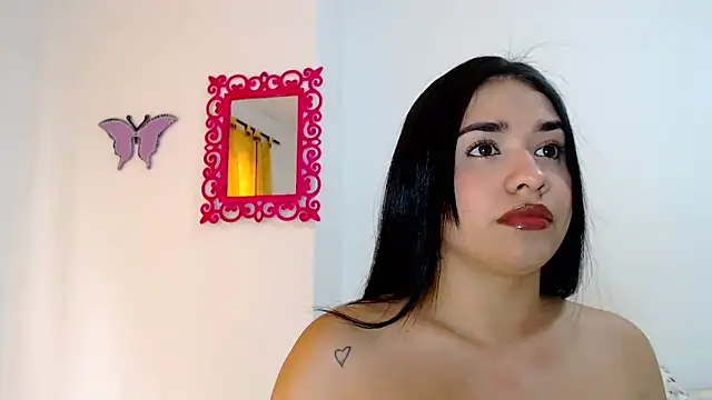 SaraBlosson online show from 03.06.25