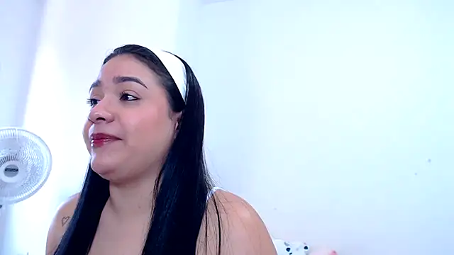 SaraBlosson online show from 09.10.25